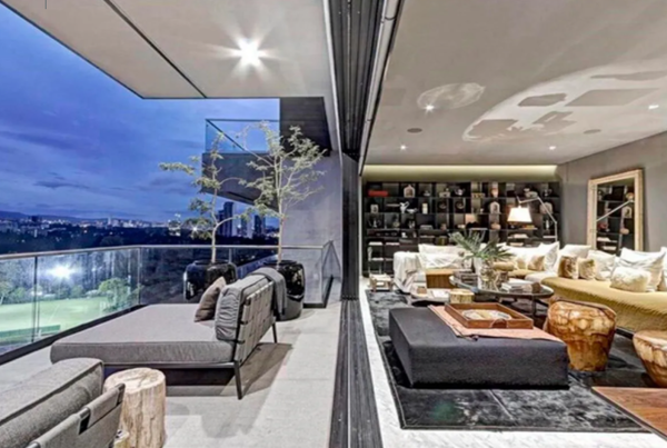 Amplio Pent-house en Huixquilucan con 3 Recámaras y 5 Baños