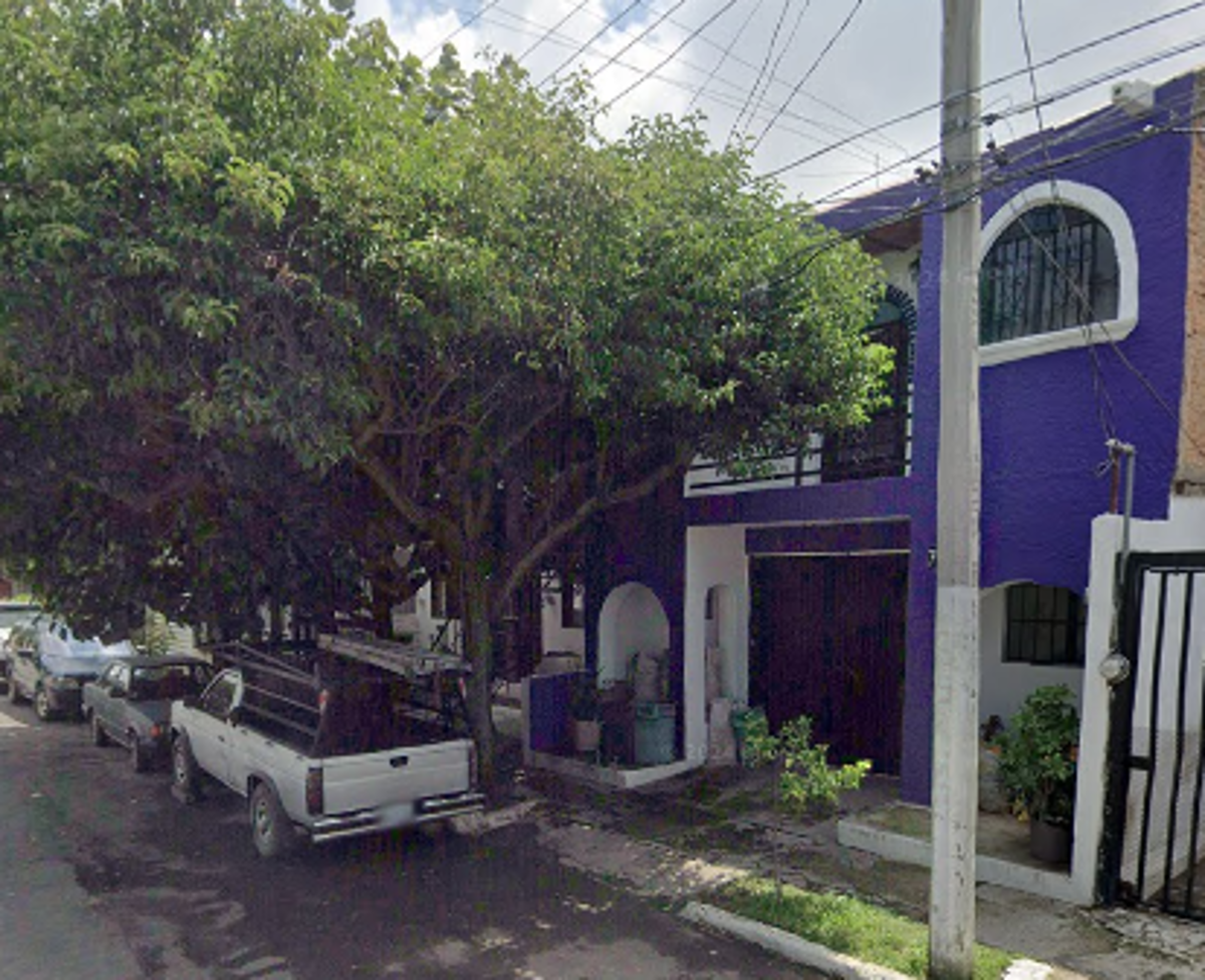 Casa en venta en Los Girasoles, Zapopan — foto 1 de 42