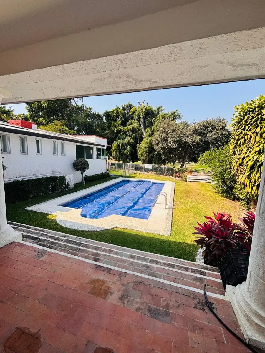 Casa en venta en Lomas de Cocoyoc, Atlatlahucan — foto 1 de 14