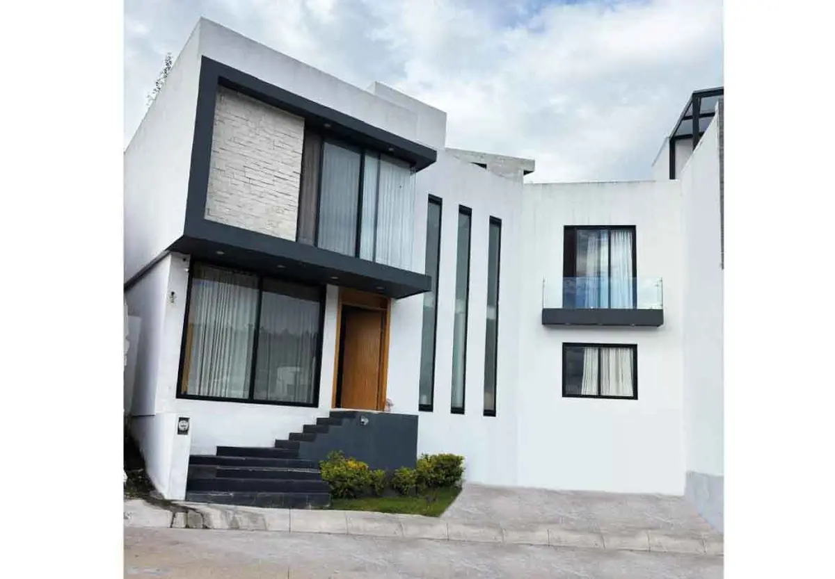 Casa en venta en Tres Marías, Morelia — foto 1 de 17