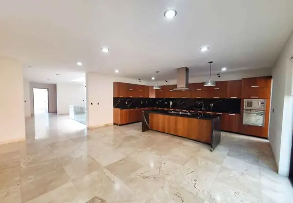Casa en renta en Montaña Monarca I, Morelia — foto 3 de 16