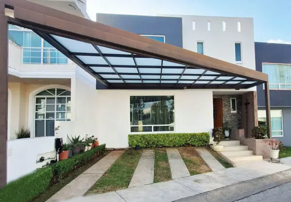CASA EN VENTA EN FRACC. VENADOS ALTOZANO, MORELIA CASA EN VENTA EN FRACC. VENADOS ALTOZANO, MORELIA
