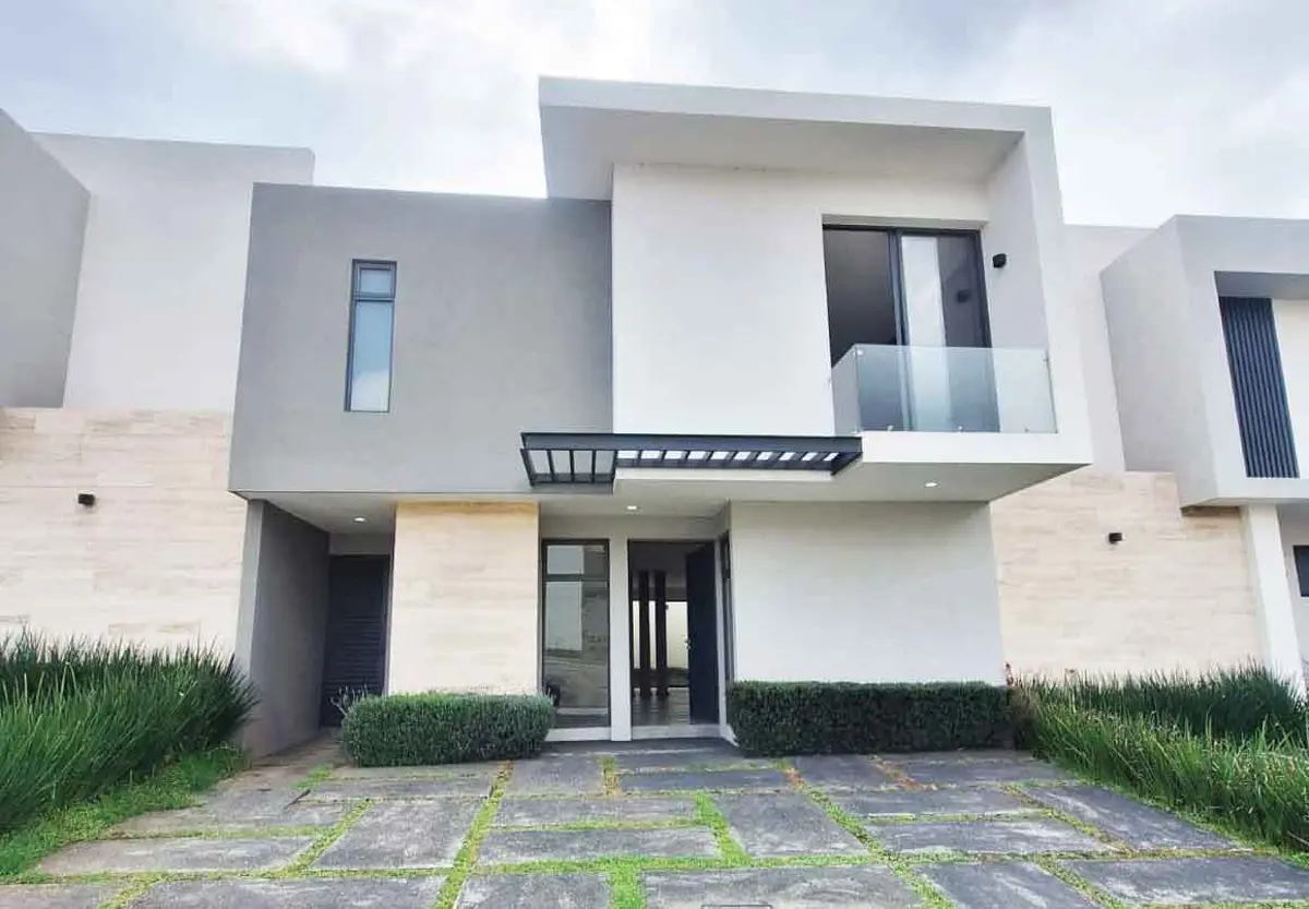 Casa en venta en Rincón de la Montaña, Morelia — foto 1 de 12