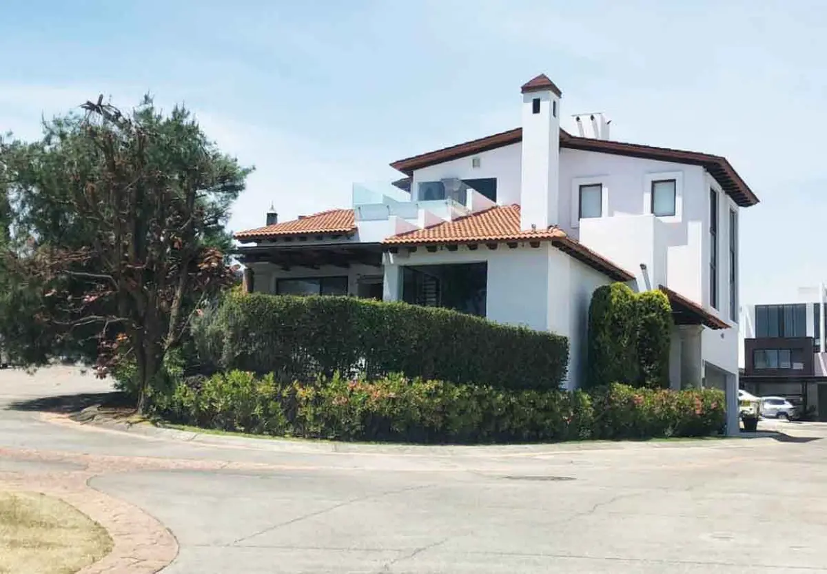 Casa en venta en Bosque Monarca, Morelia — foto 1 de 21