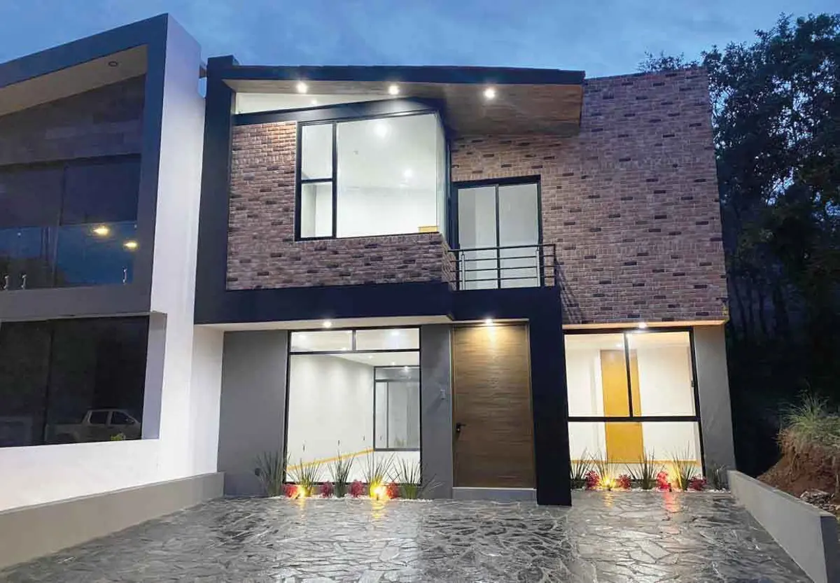 Casa en venta en Bosque Monarca, Morelia — foto 1 de 14