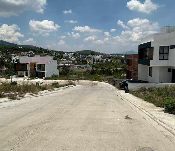 Terreno en venta en Tres Marías, Morelia — foto 3 de 4