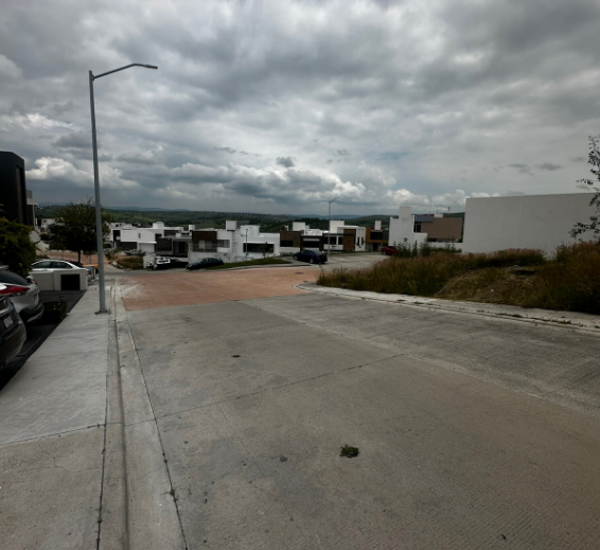 Terreno en venta en Tres Marías, Morelia — foto 2 de 3