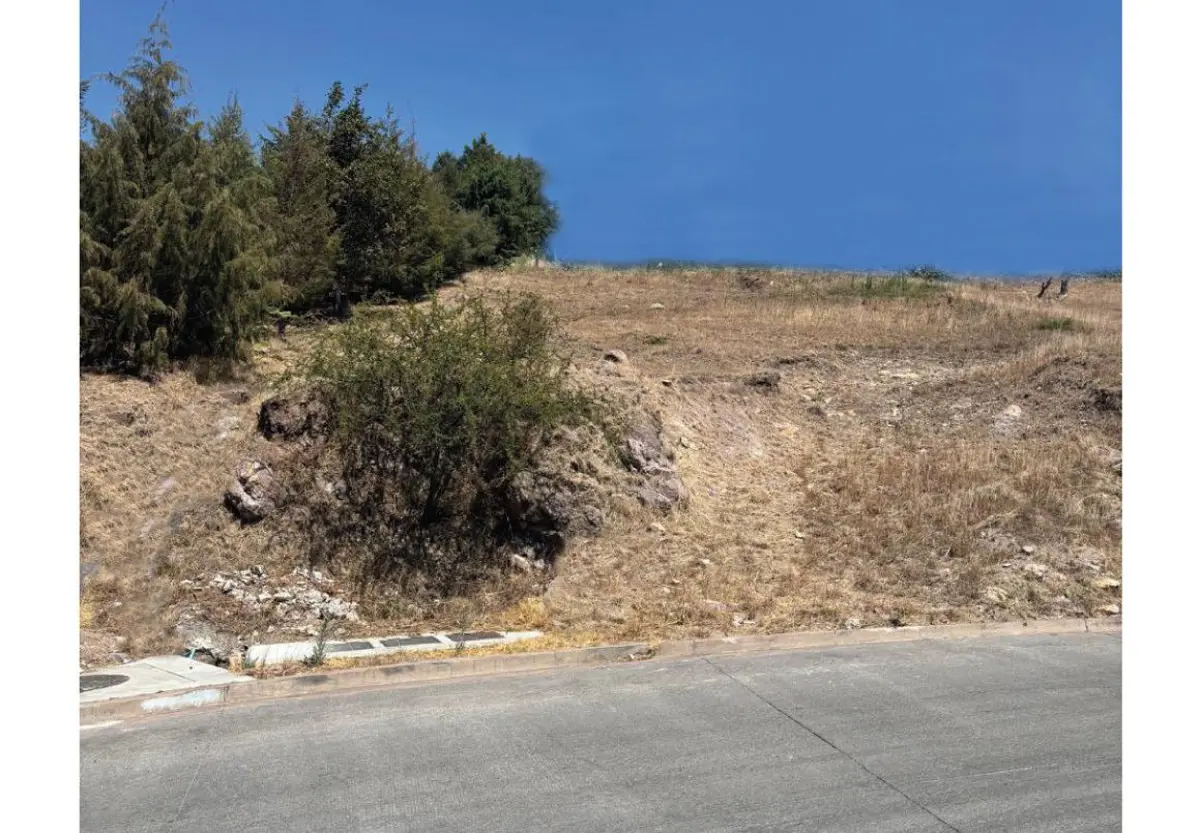 Terreno en venta en Tres Marías, Morelia — foto 1 de 12