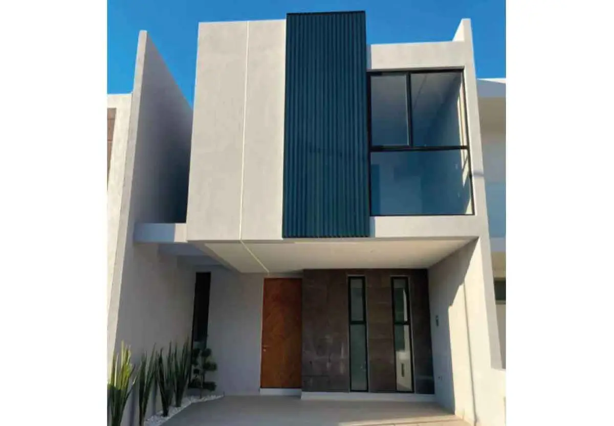 Casa en venta en Cañadas del Bosque, Morelia — foto 1 de 16