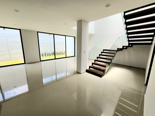 Casa en venta en Tres Marías, Morelia — foto 3 de 8