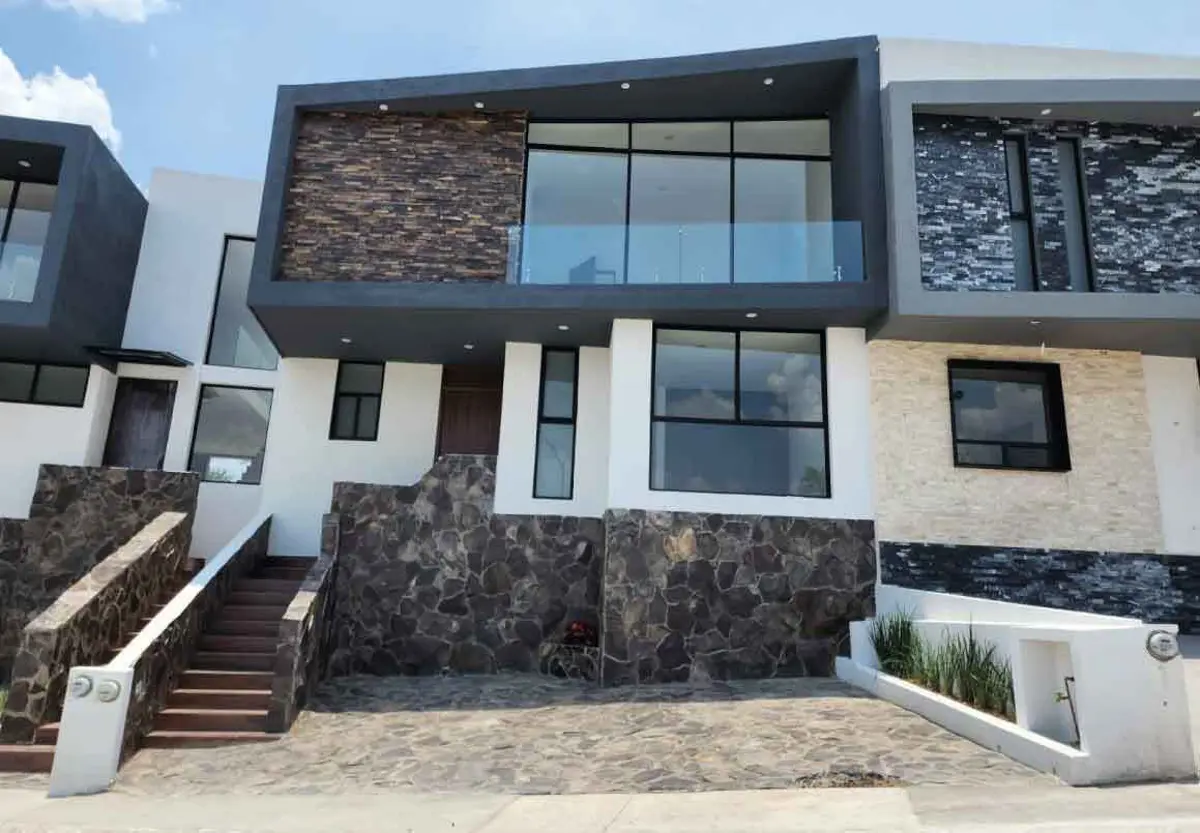 Casa en venta en Tres Marías, Morelia — foto 1 de 8