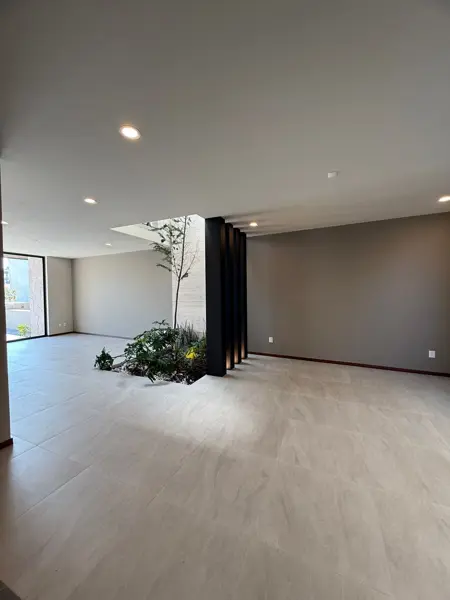 Casa en venta en Montaña Monarca I, Morelia — foto 3 de 12