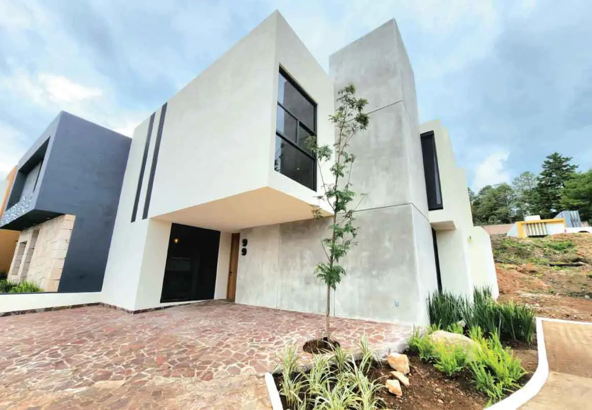 Casa en venta en Montaña Monarca I, Morelia — foto 1 de 23