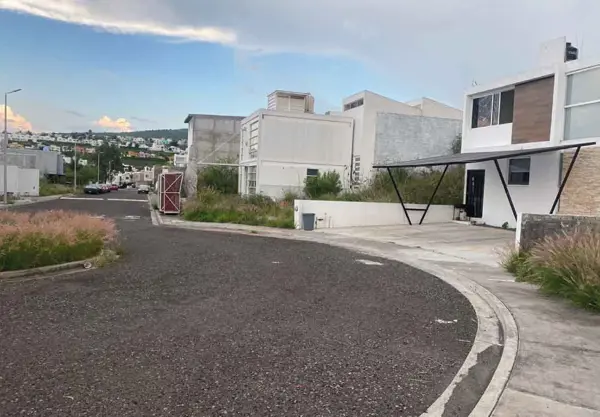Terreno en venta en Bosques Tres Marias, Morelia — foto 3 de 4