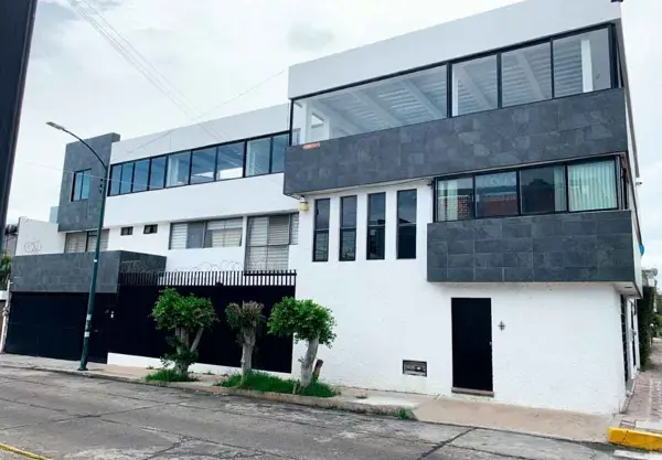 Casa en venta en Chapultepec Norte, Morelia — foto 2 de 3