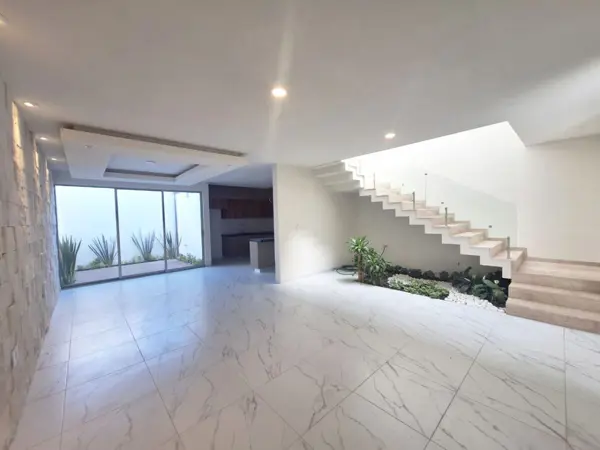 Casa en venta en Montaña Monarca I, Morelia — foto 3 de 12