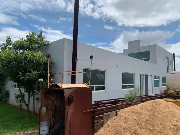 TERRENO CON BODEGA EN VENTA EN CARRETERA PATZCUARO, MICHOACAN