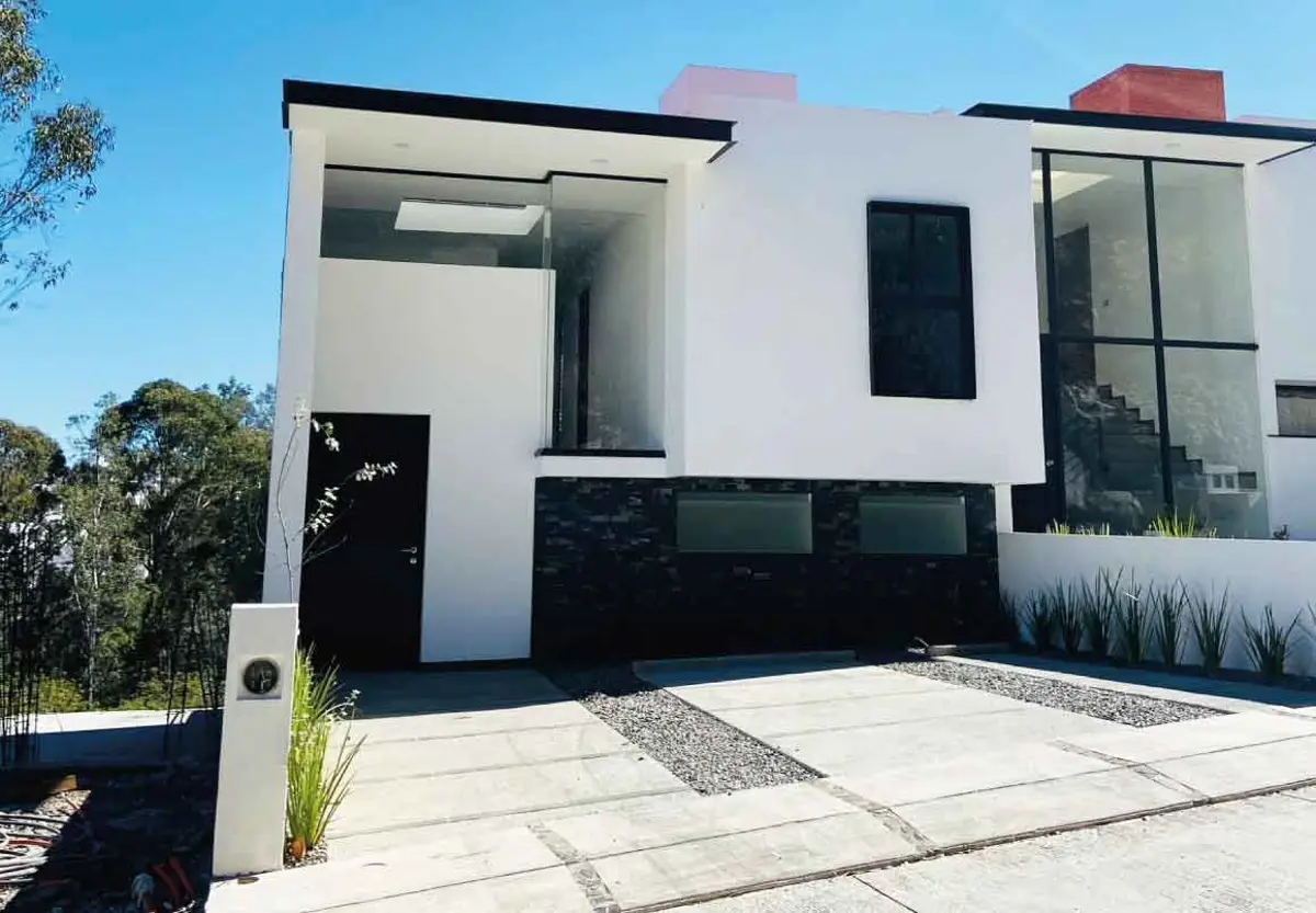 Casa en venta en Los Mirasoles, Morelia — foto 1 de 10