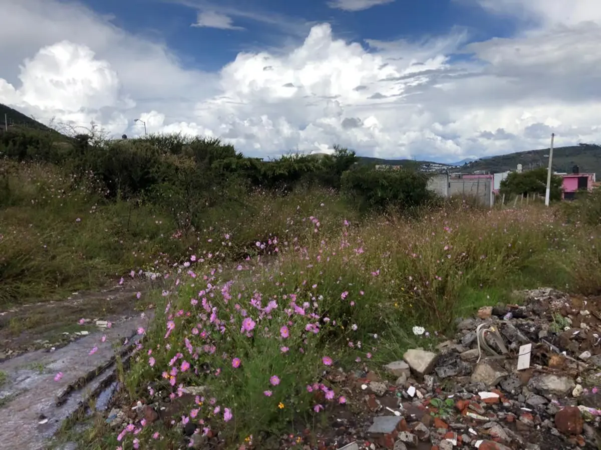 Terreno en venta en Mil Cumbres, Morelia — foto 1 de 3