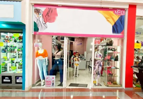 LOCAL COMERCIAL EN VENTA EN PLAZA CAMELINAS, MORELIA