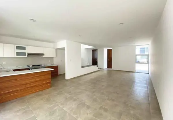 Casa en venta en Montaña Monarca I, Morelia — foto 2 de 14