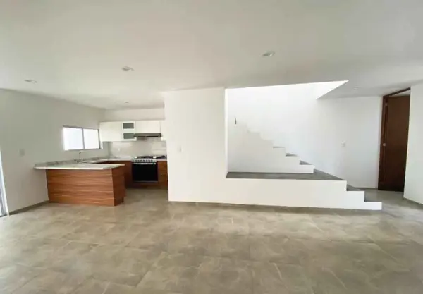 Casa en venta en Montaña Monarca I, Morelia — foto 3 de 14