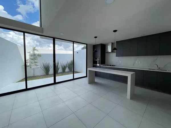 Casa en venta en Montaña Monarca I, Morelia — foto 3 de 10