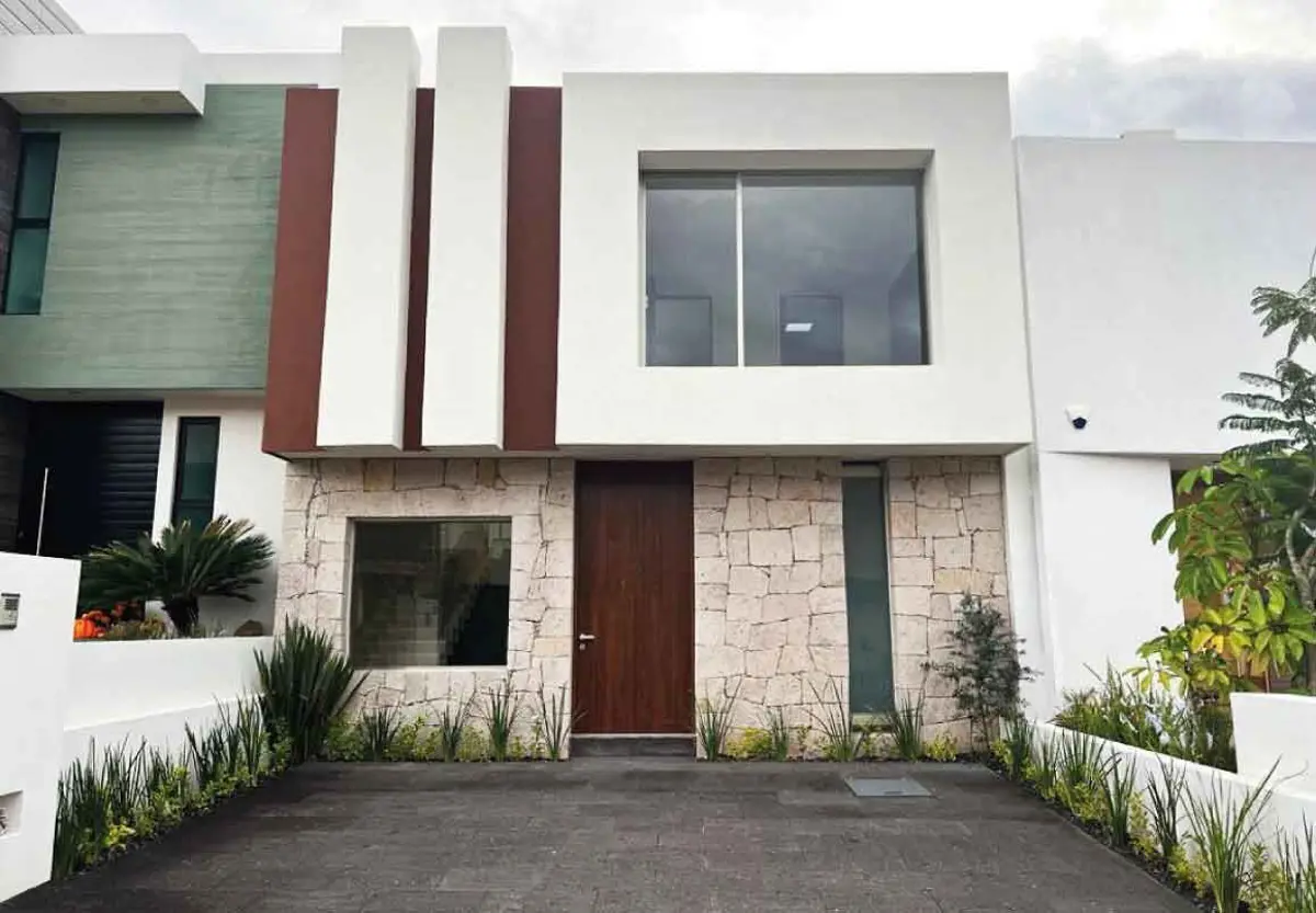 Casa en venta en Montaña Monarca I, Morelia — foto 1 de 15