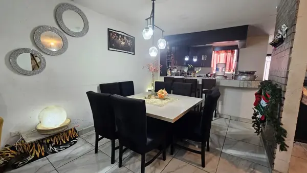Casa en venta en Misión Cerritos, Saltillo — foto 3 de 22