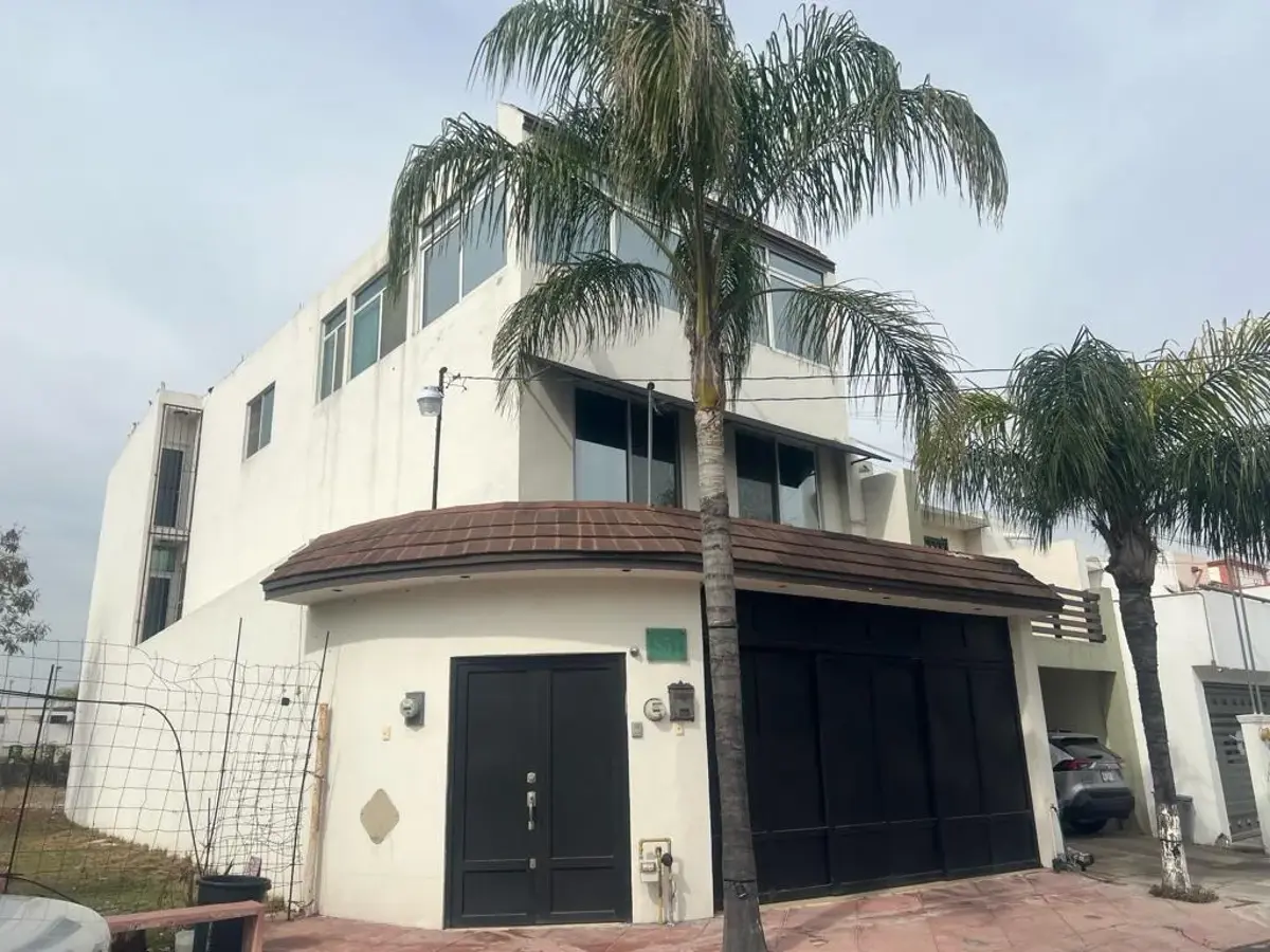 Casa en venta en Real de Cumbres, Monterrey — foto 1 de 6