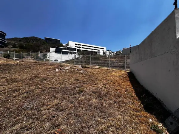Terreno en venta en Tres Marías, Morelia — foto 2 de 9