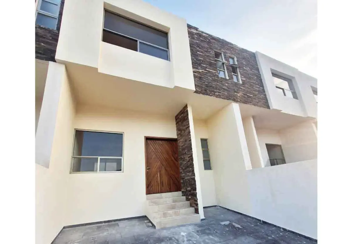 Casa en venta en Los Pirules, Morelia — foto 1 de 4