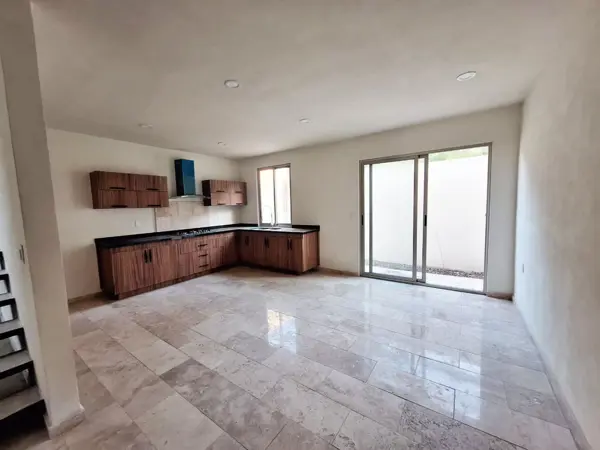 Casa en venta en Los Pirules, Morelia — foto 2 de 6