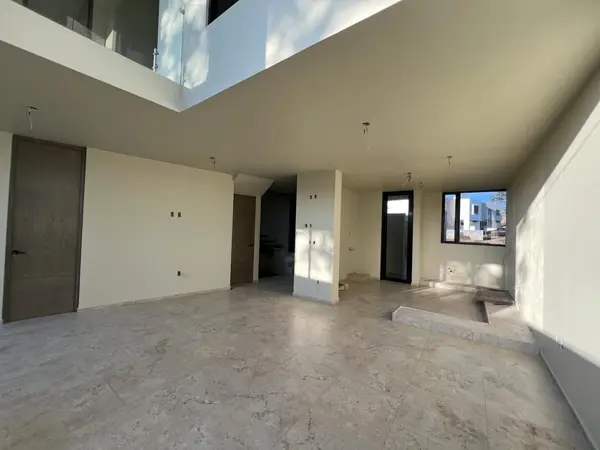 Casa en venta en Montaña Monarca I, Morelia — foto 2 de 16