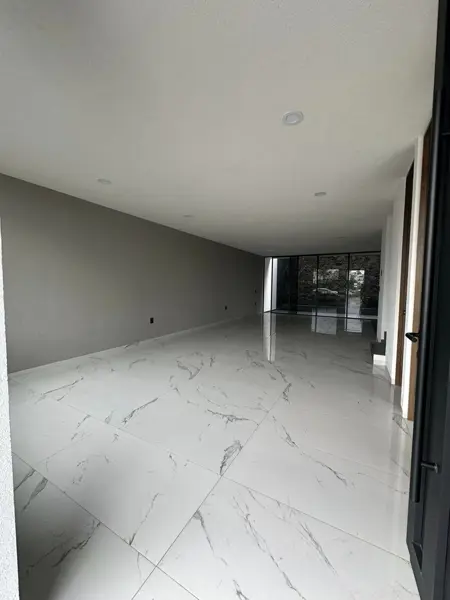 Casa en venta en Montaña Monarca I, Morelia — foto 3 de 12