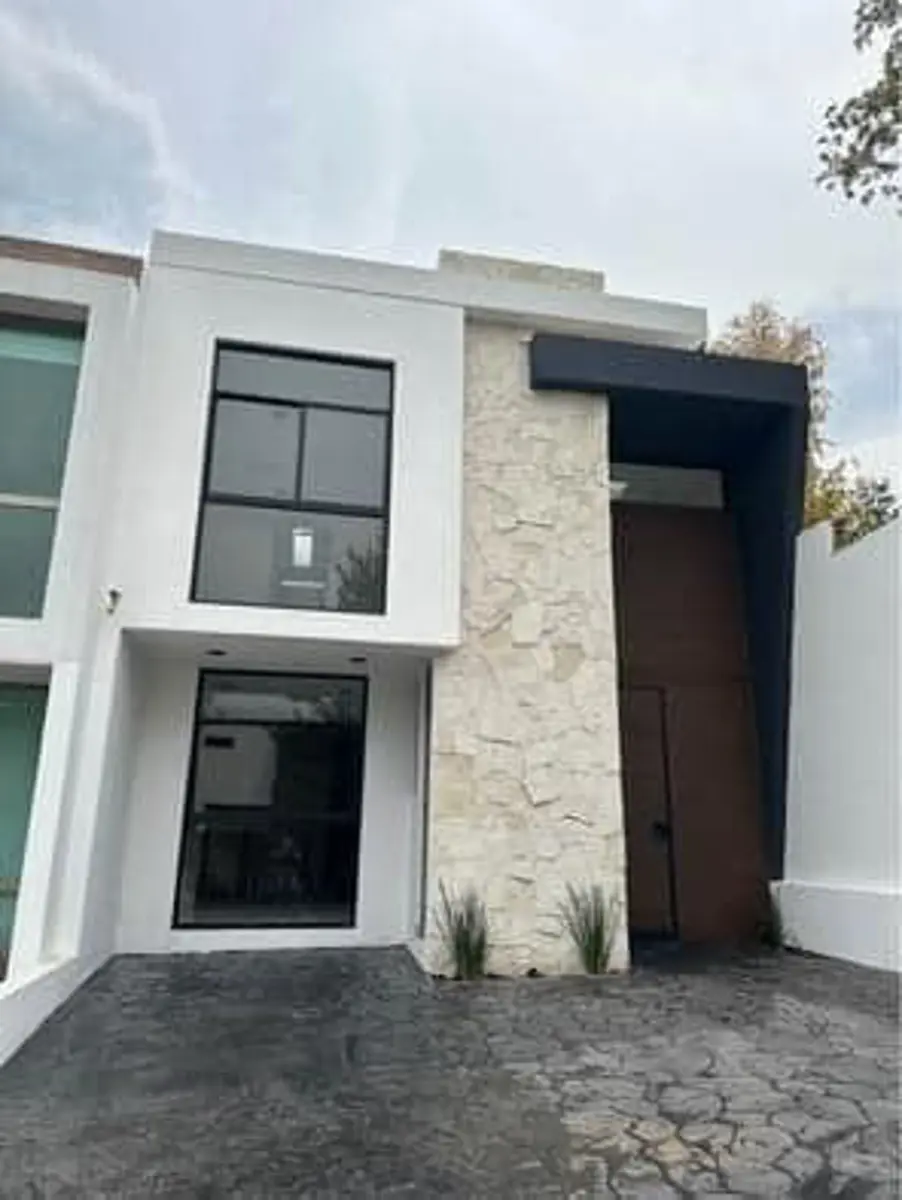 Casa en venta en Montaña Monarca I, Morelia — foto 1 de 19