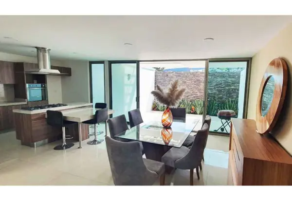 Casa en venta en Montaña Monarca I, Morelia — foto 3 de 16