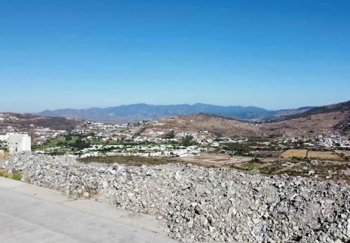 Terreno en venta en Arboledas, Morelia — foto 1 de 2