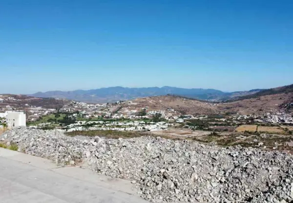 TERRENO EN VENTA EN ARBOLEDAS TRES MARIAS, MORELIA