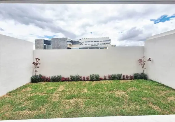 Casa en venta en Montaña Monarca I, Morelia — foto 2 de 2