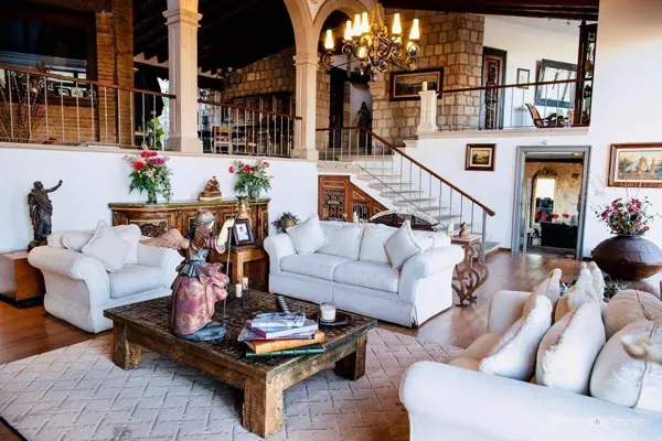 Casa en venta en Nueva Jacarandas, Morelia — foto 3 de 25