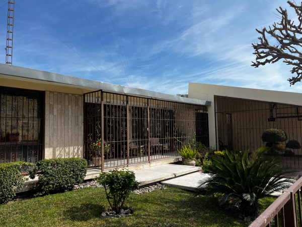 Casa de un solo piso en venta en Ampliación Los Ángeles.