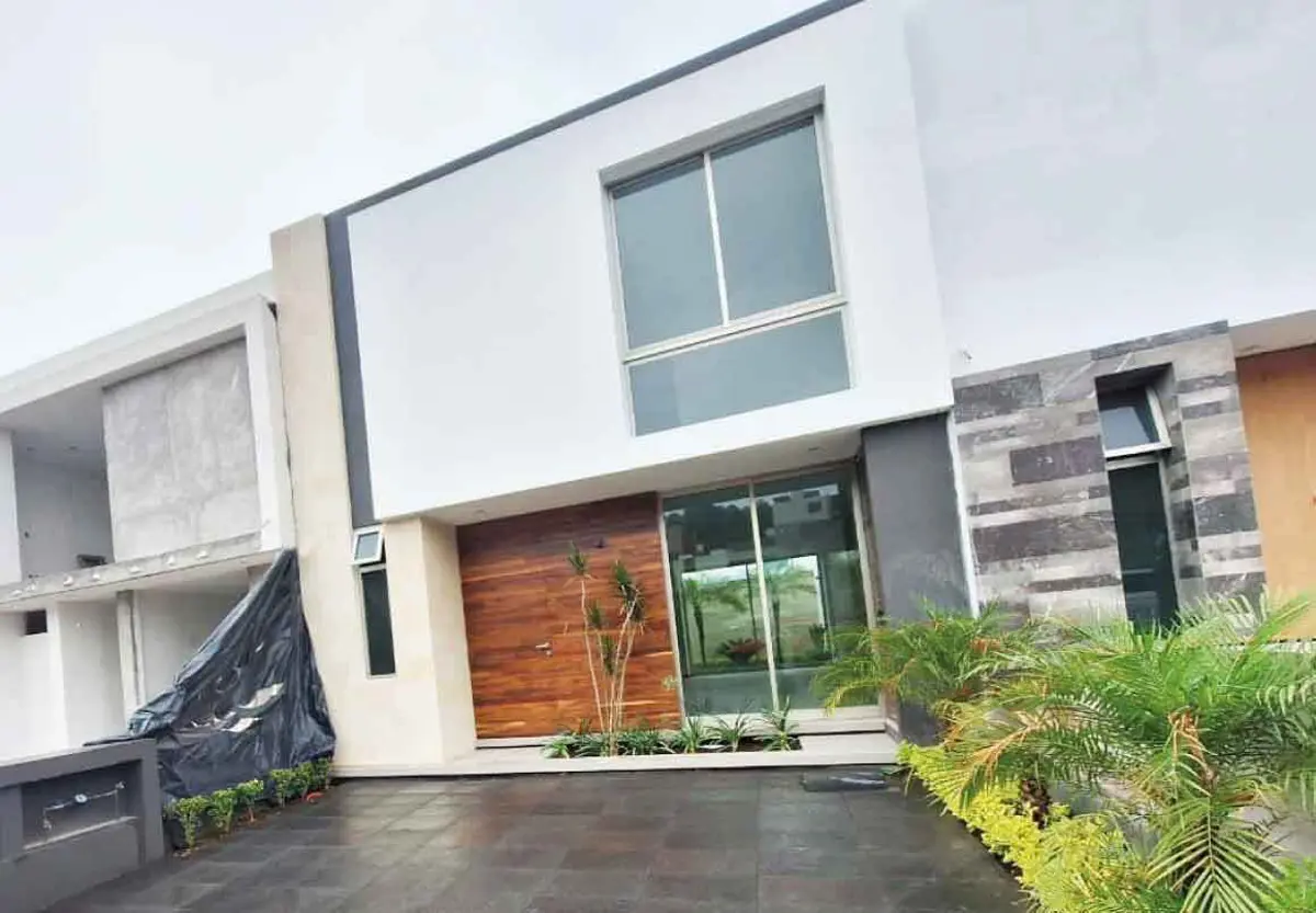 Casa en venta en Montaña Monarca I, Morelia — foto 1 de 12