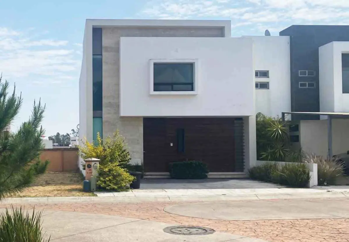 Casa en venta en Montaña Monarca I, Morelia — foto 1 de 14