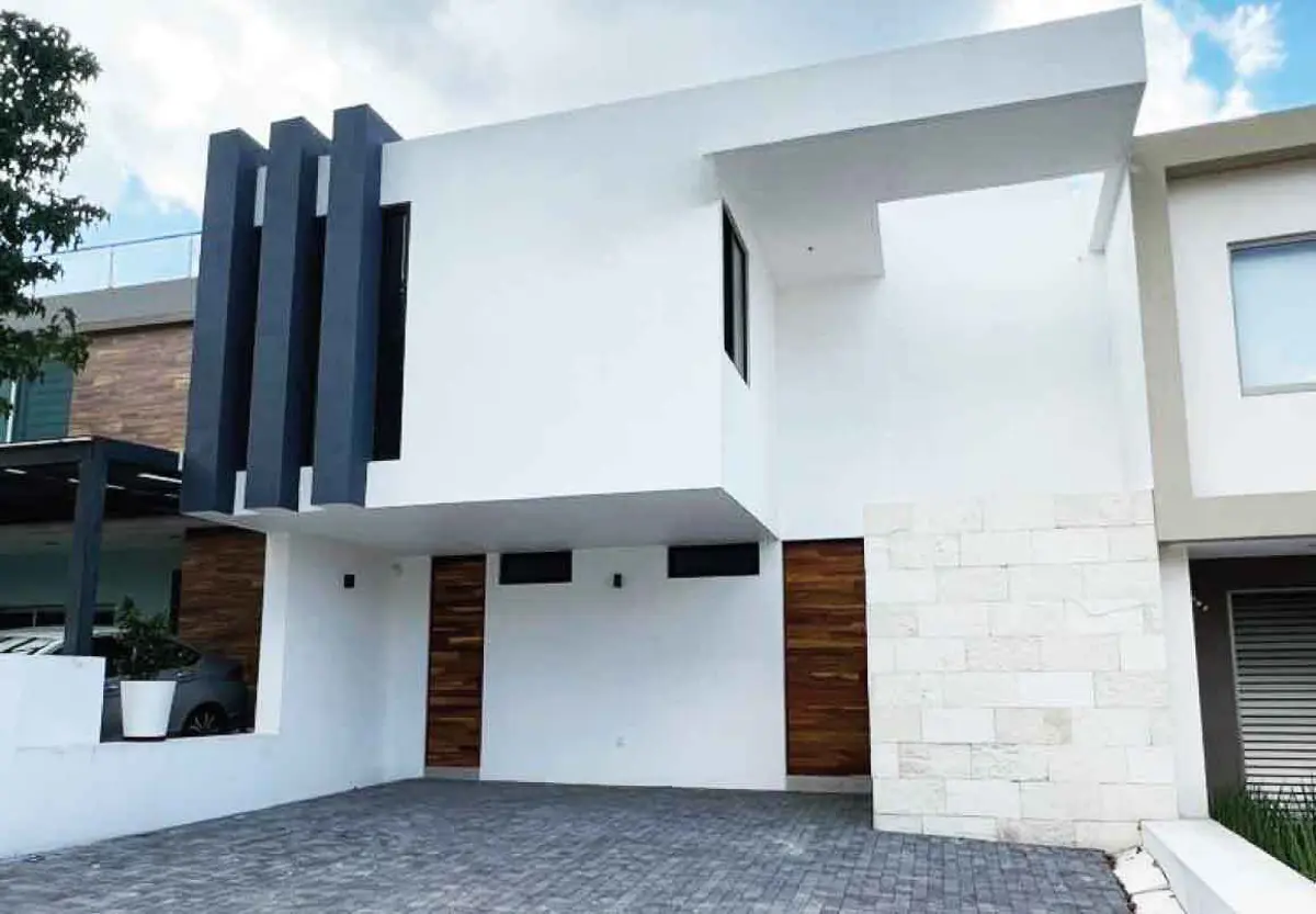 Casa en venta en Tres Marías, Morelia — foto 1 de 13