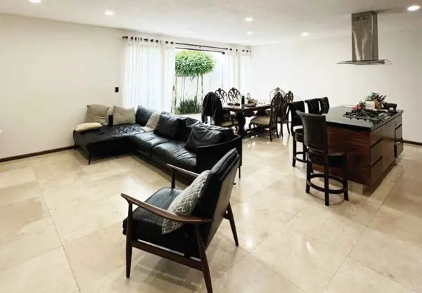 Casa en venta en Bosque Monarca, Morelia — foto 3 de 9