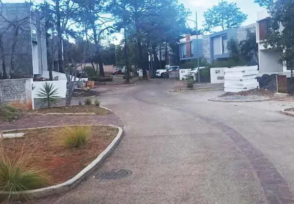 Terreno en venta en Bosque Monarca, Morelia — foto 3 de 4