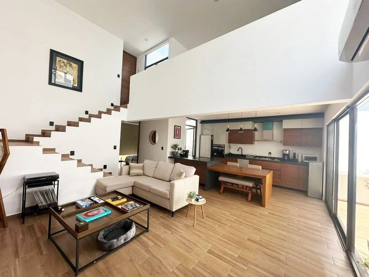 Casa en venta en Tres Marías, Morelia — foto 1 de 22