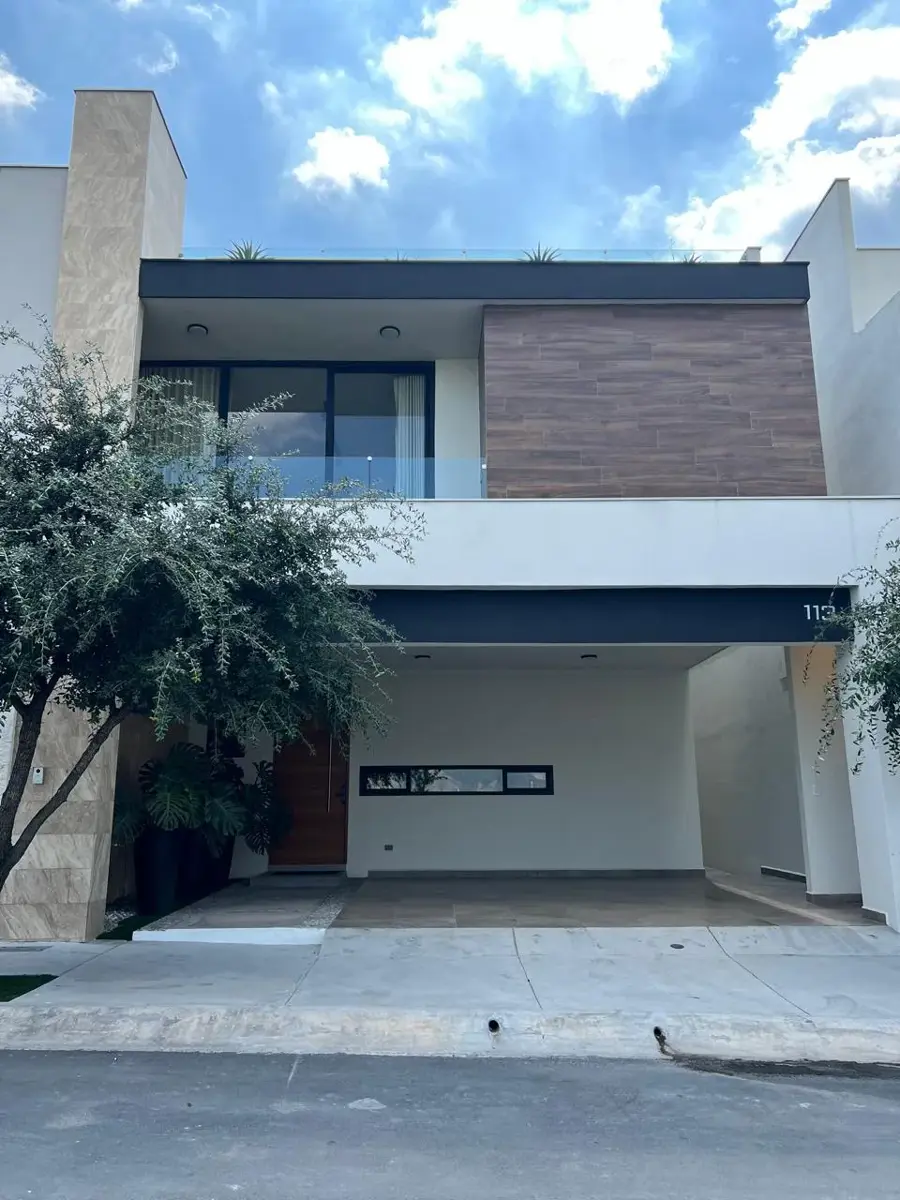 Casa en venta en Península, García — foto 1 de 6