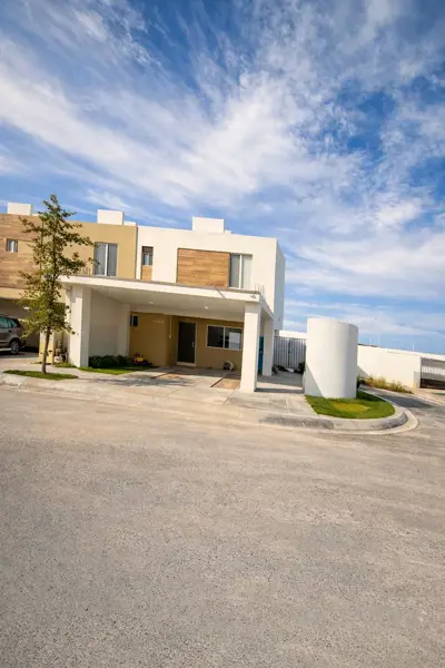Casa en renta Residencial Real Ankara sector turquesa al poniente de Saltillo